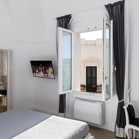 Palazzo Marini Di Charme Bed and Breakfast 3*